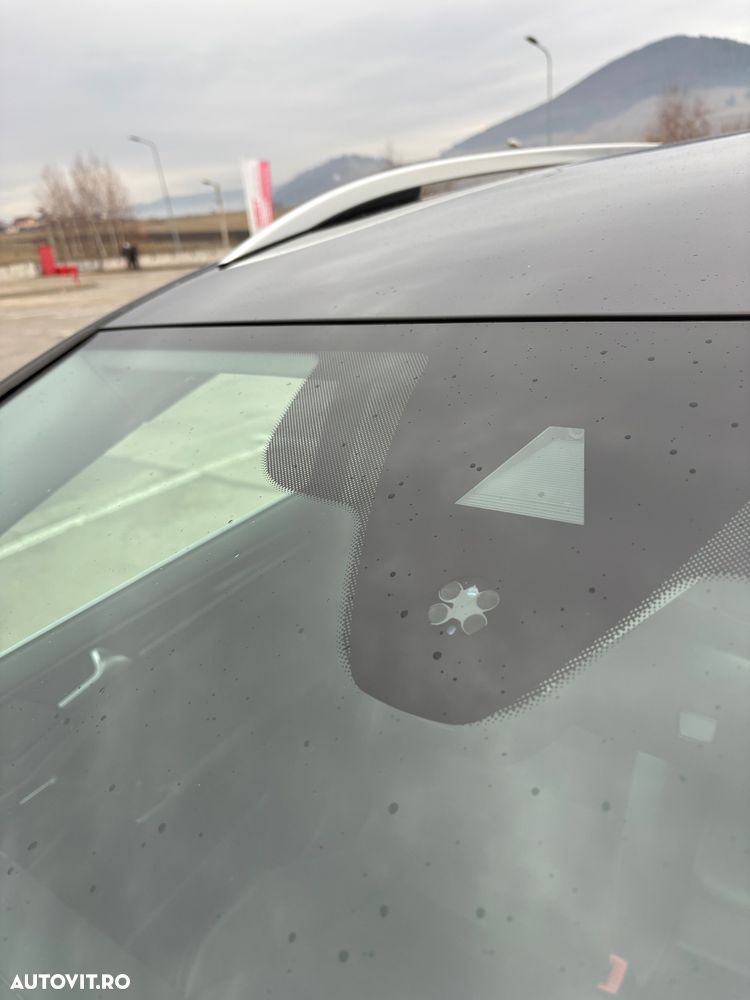 Volkswagen Golf 2.0 TDI (BlueMotion Technology) Comfortline - 17