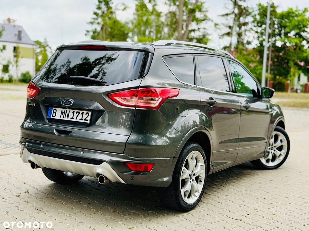 Ford Kuga 2.0 TDCi 4x4 Titanium - 6