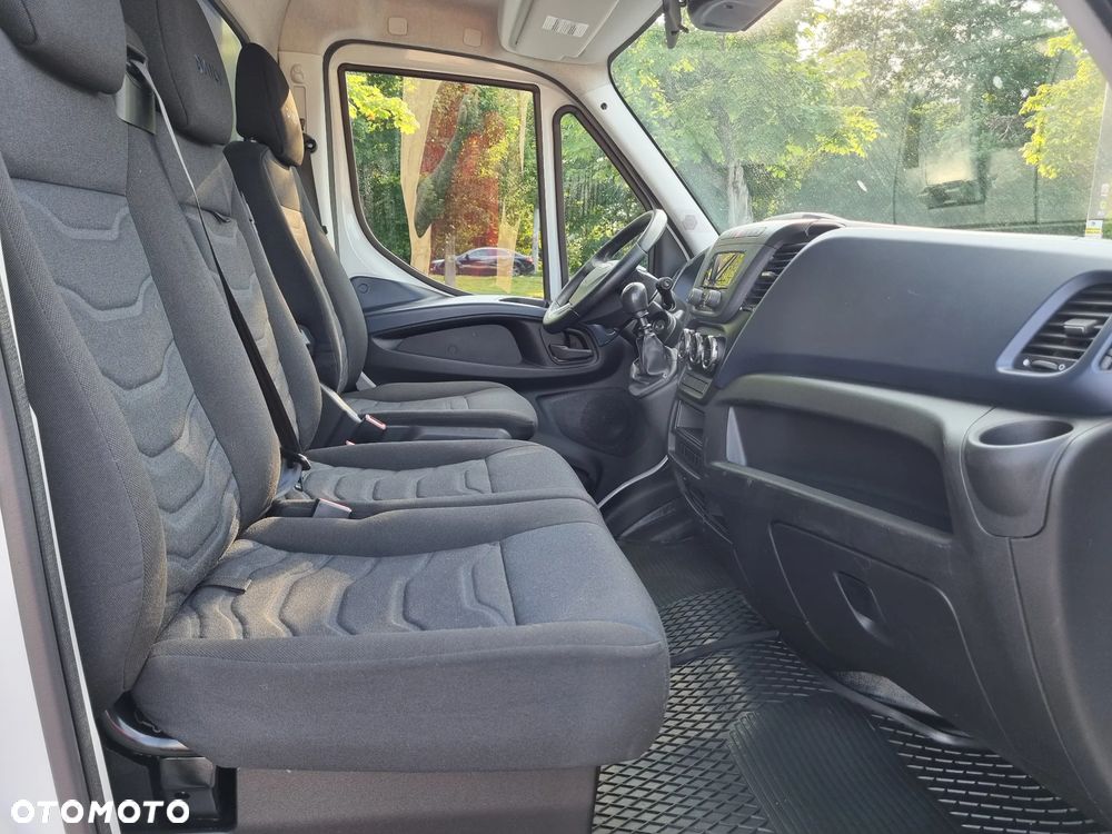 Iveco Daily 35-180 3.0 HPi 180  10-Palet Skrzynia dł 4.80 Firanka - 12