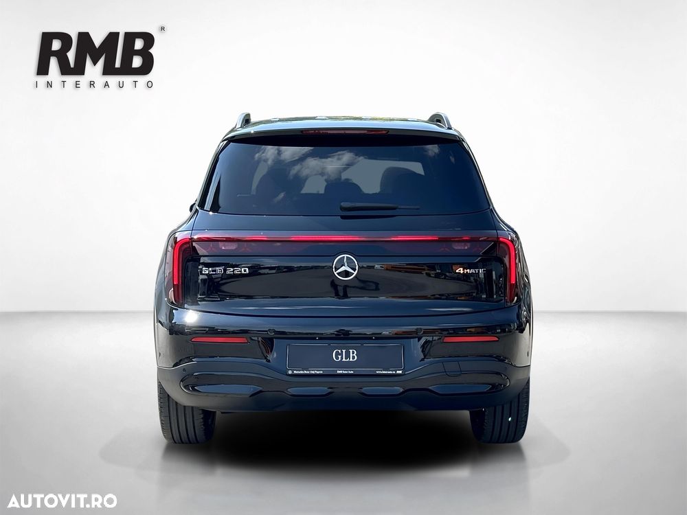Mercedes-Benz GLB 220 4MATIC - 4