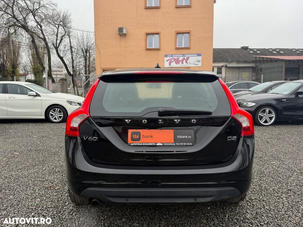 Volvo V60 DRIVe Geartronic Powershift Kinetic - 4