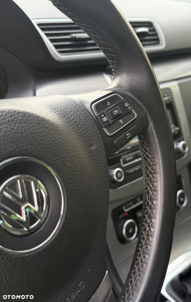 Volkswagen Passat 1.4 TSI Comfortline - 8