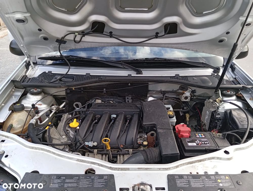 Dacia Duster 1.6 Ambiance 4x4 - 6