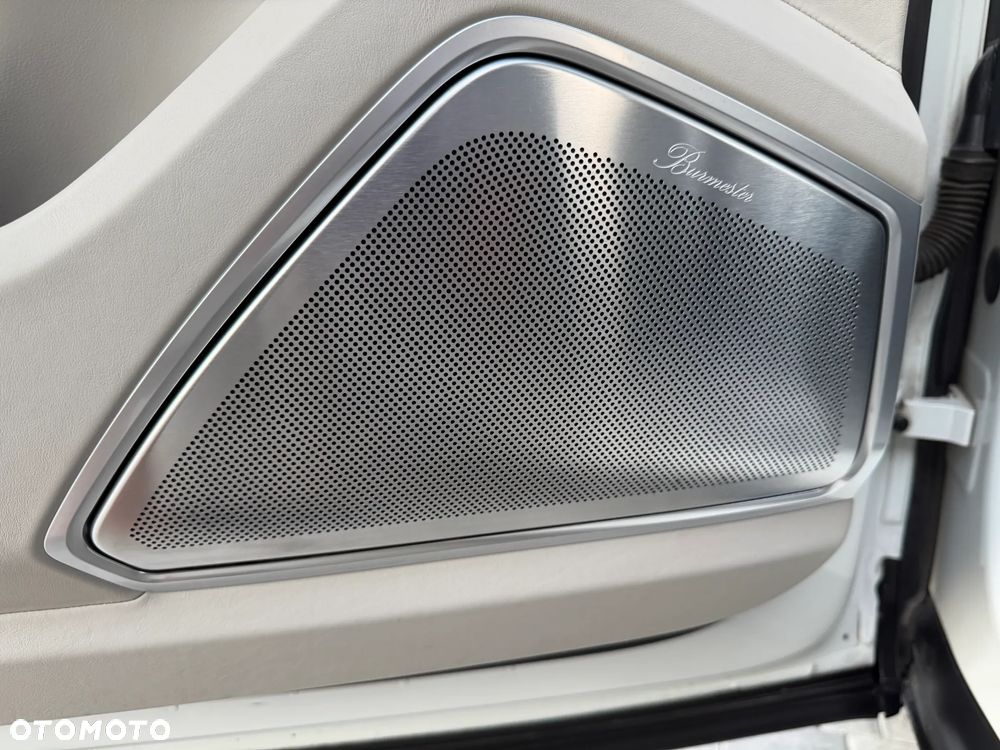 Porsche Cayenne Platinum Edition - 18