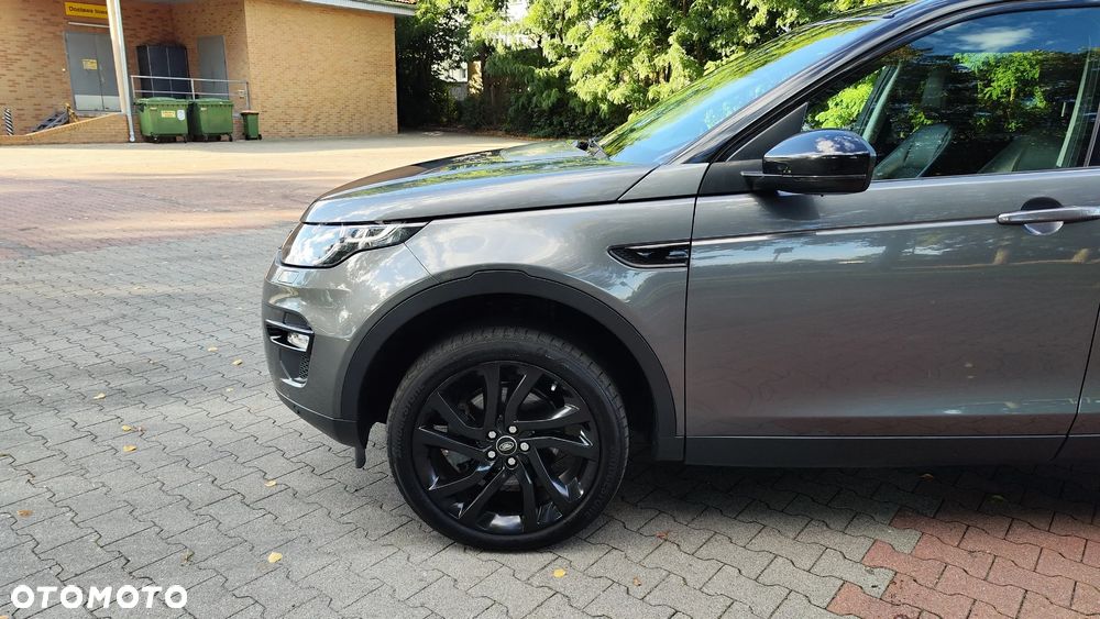 Land Rover Discovery Sport 2.0 TD4 HSE - 3