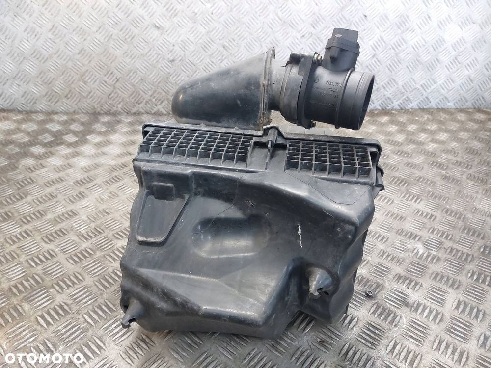 OBUDOWA FILTRA POWIETRZA + PRZEPŁYWOMIERZ GALAXY MK1 1.9 TDI 7M3129607E - 5