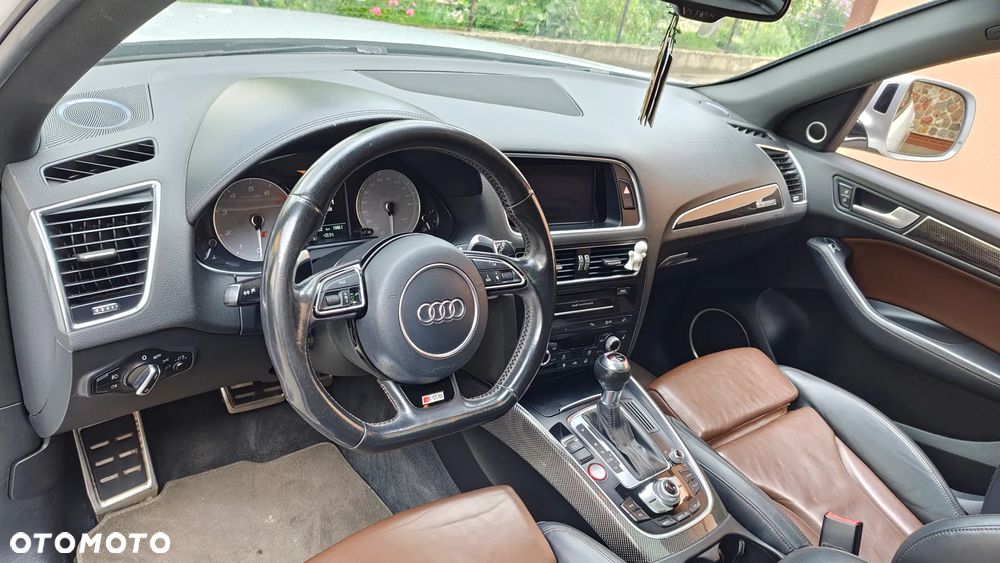 Audi SQ5 - 15