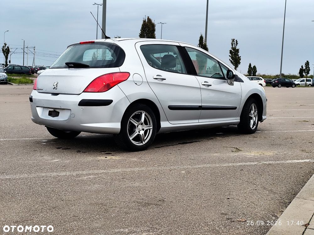 Peugeot 308 - 6