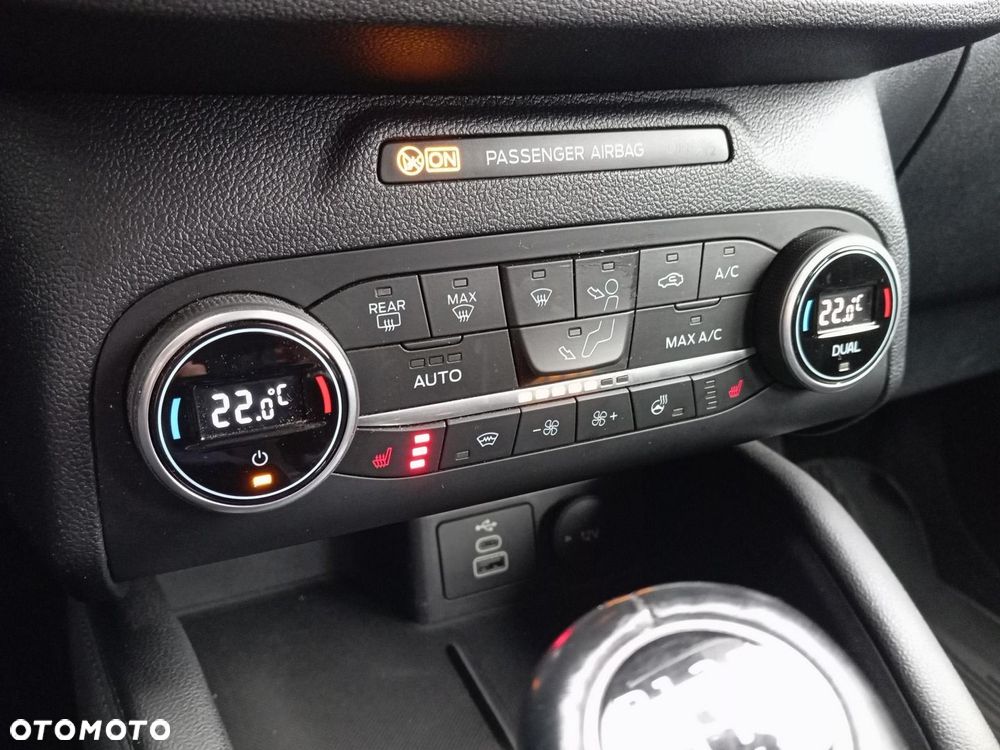 Ford Kuga 1.5 EcoBoost FWD Titanium - 21