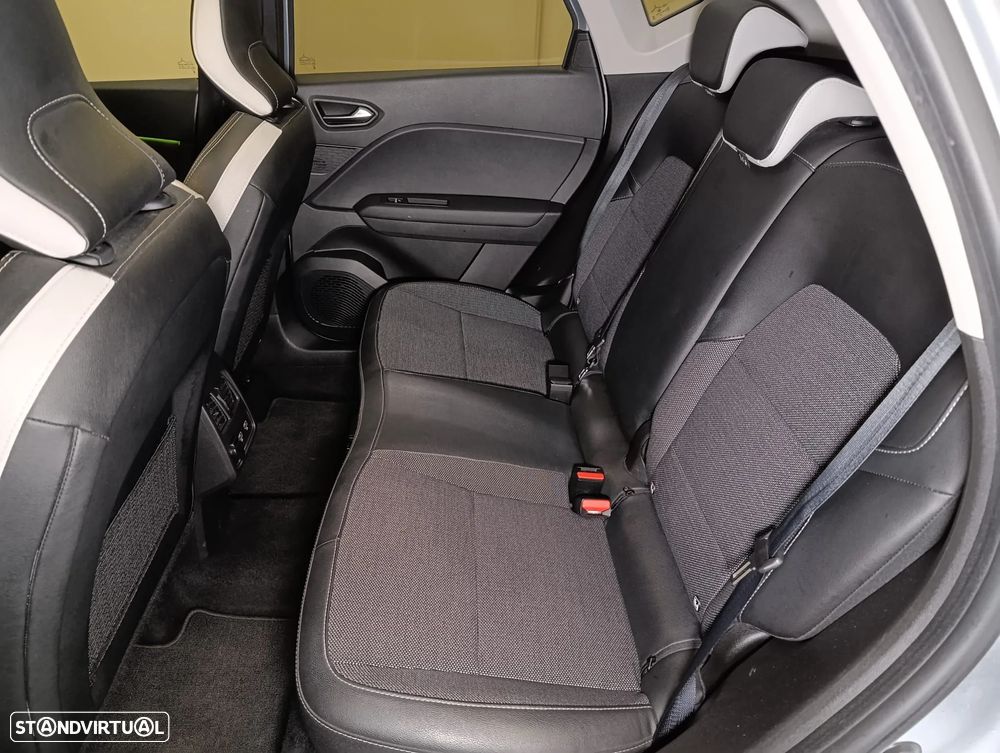 Renault Captur 1.0 TCe Techno - 12