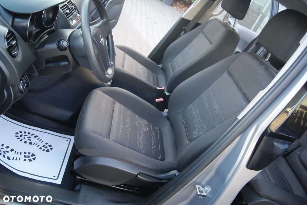 Opel Meriva 1.4 Essentia - 23