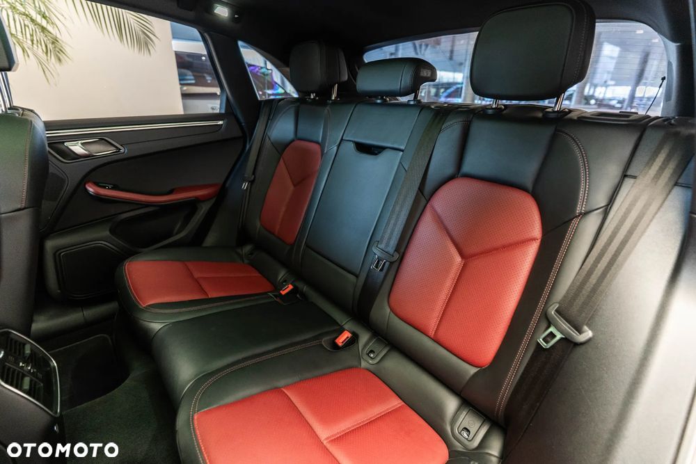 Porsche Macan Standard - 28
