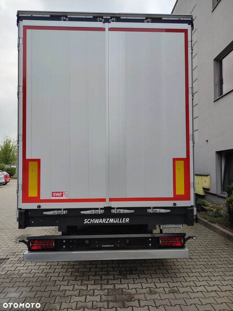 Schwarzmuller S1 - 4