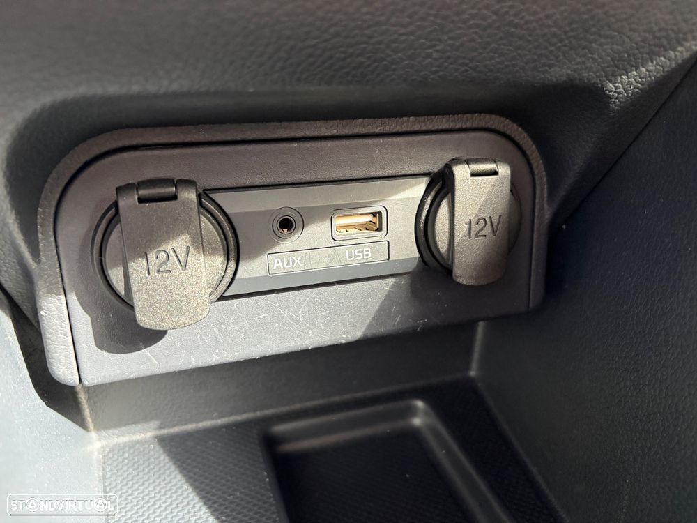 Kia Rio 1.2 CVVT Easy - 11