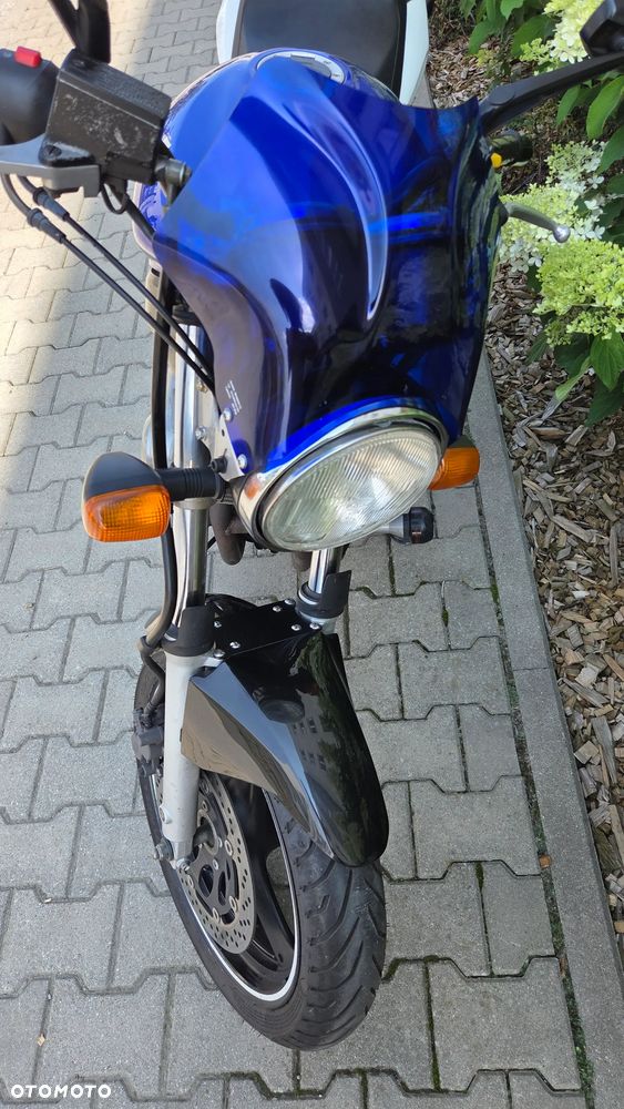 Suzuki GS - 4