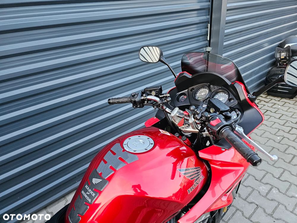 Honda CBF - 14