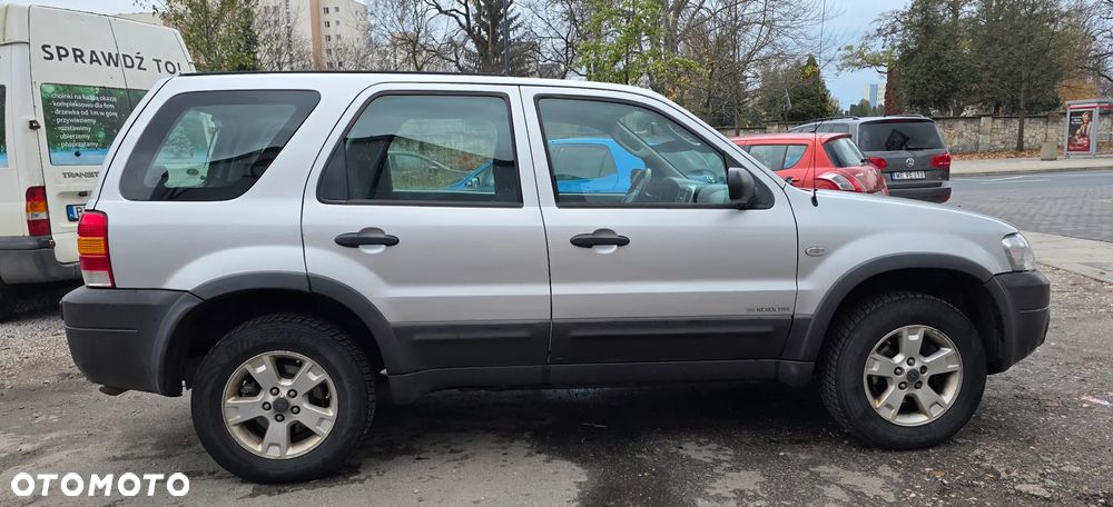 Ford Maverick 2.3 - 8