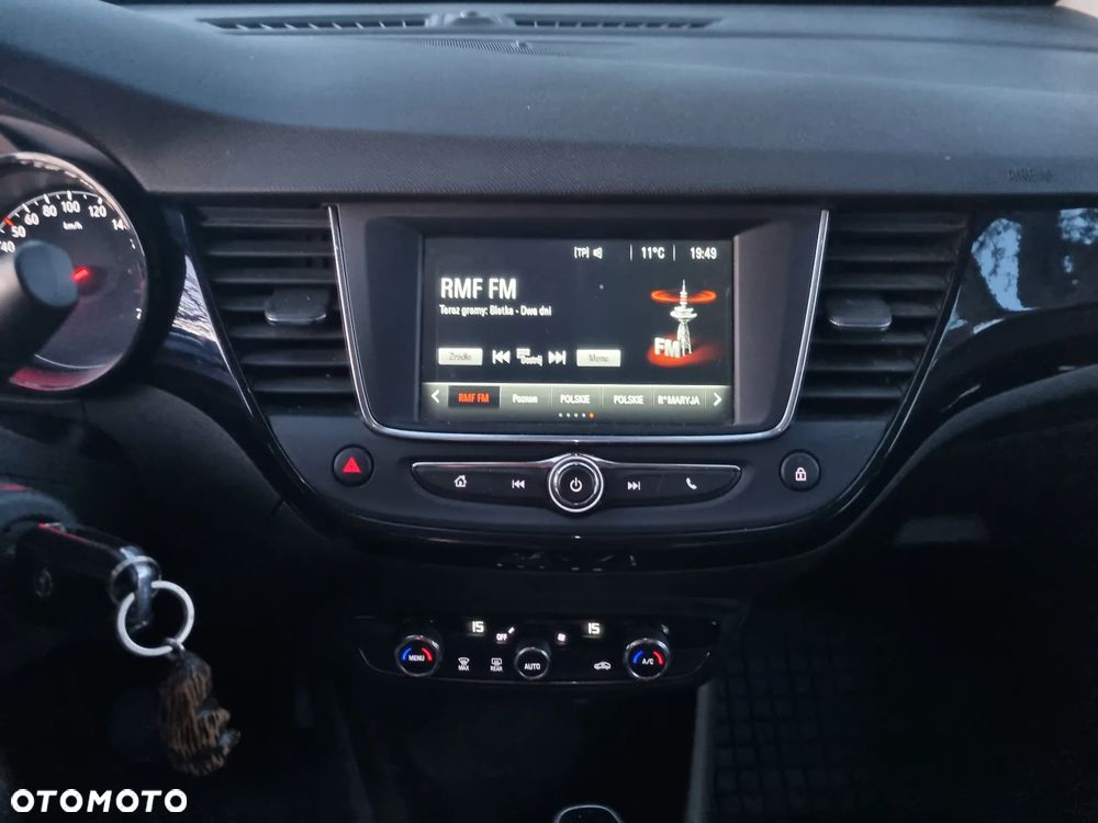 Opel Crossland X 1.2 T GPF Enjoy S&S - 19