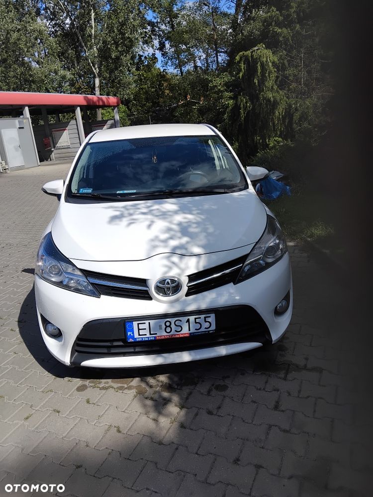Toyota Verso - 1