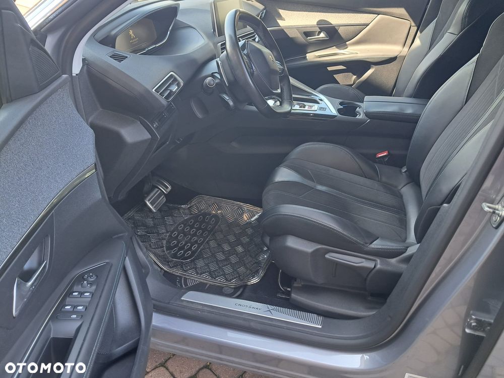 Peugeot 3008 1.2 PureTech Crossway S&S EAT6 - 12