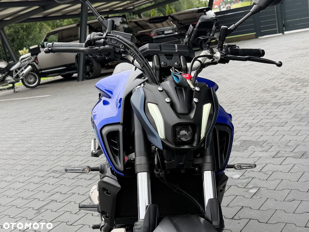 Yamaha MT - 24