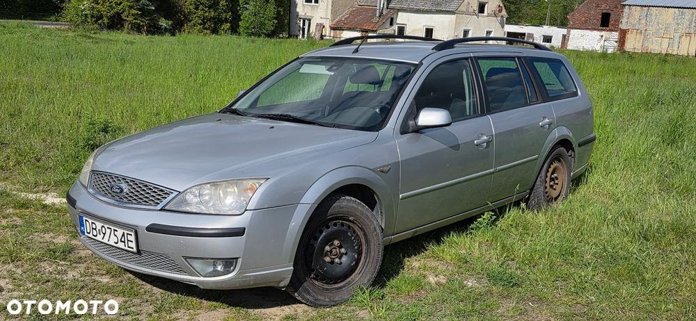 Ford Mondeo 2.0 TDCi Ambiente - 3