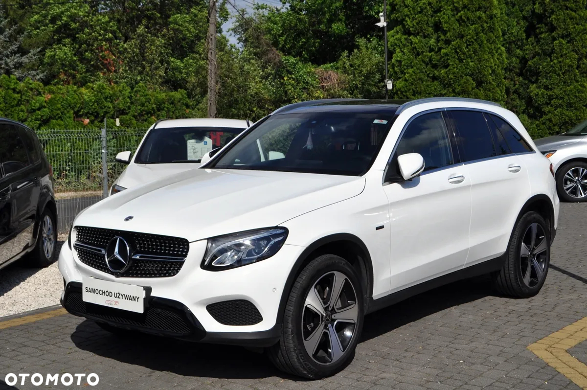 Mercedes-Benz GLC 350 e 4Matic 7G-TRONIC AMG Line - 4