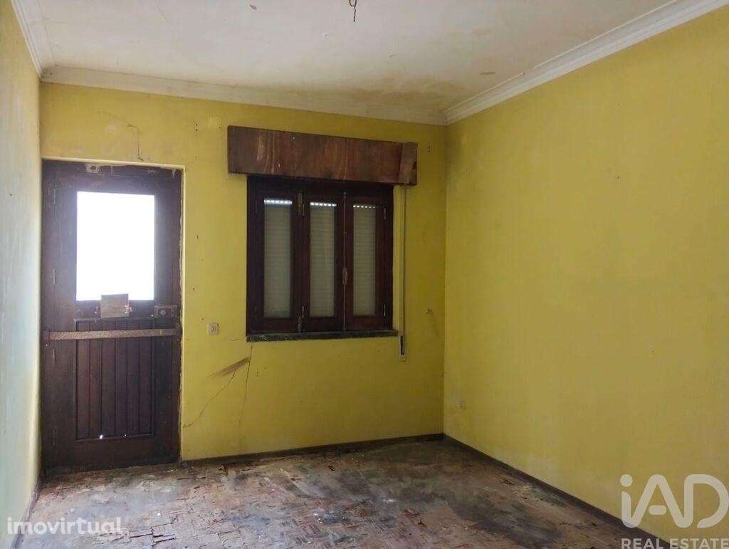 Casa de Cidade T6 em Almeirim de 391,00 m2 - Grande imagem: 5/22