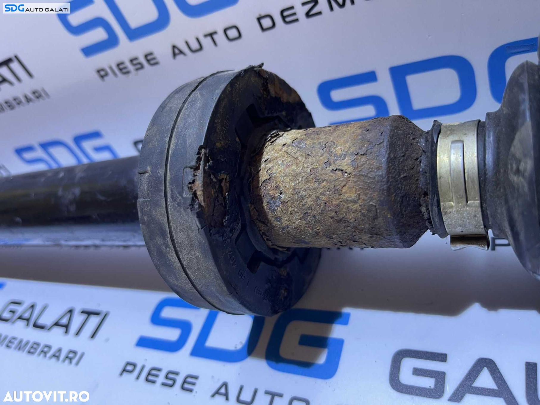 Planetara Dreapta Cutie Manuala 5 Trepte Volkswagen Polo 6N 1.4 AEX AEE APQ AKV ALM ANX APE AUA 1997 - 2002 Cod 1H0407294 - 6