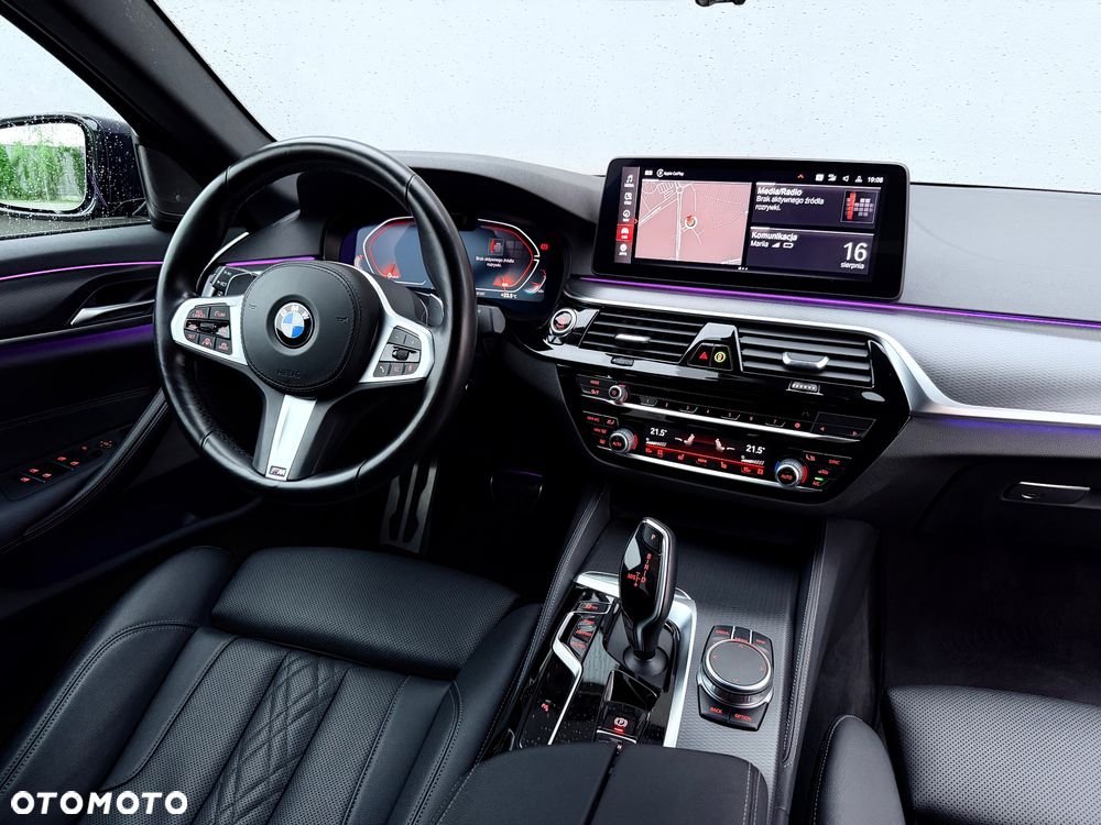 BMW Seria 5 530d mHEV M Sport sport - 25