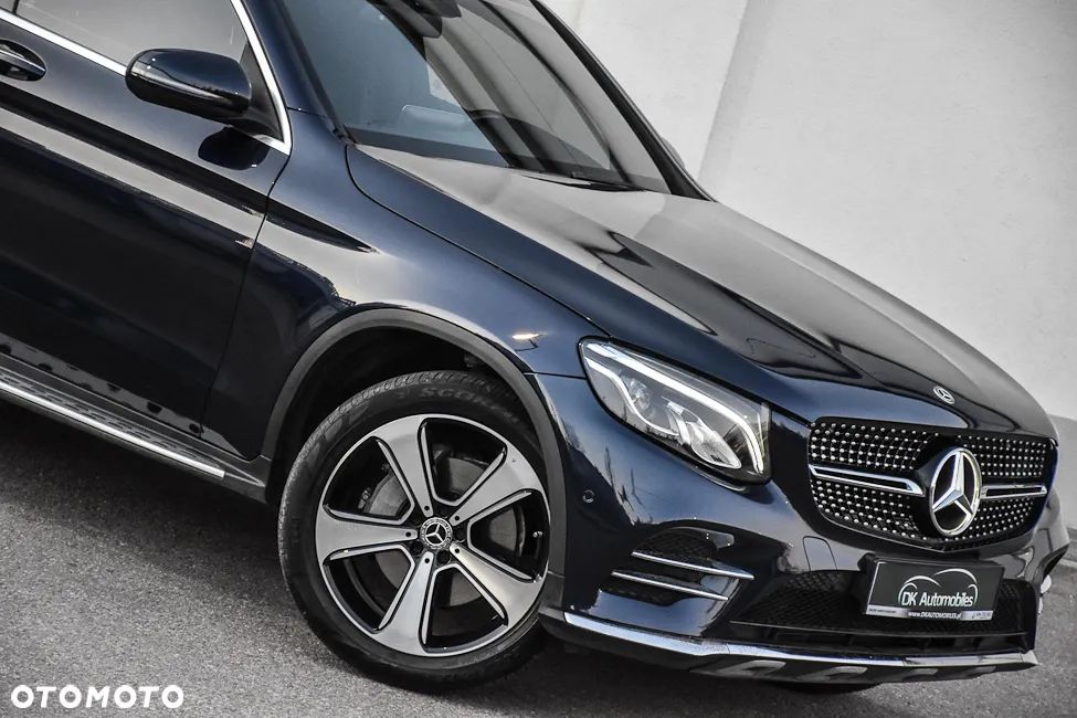 Mercedes-Benz GLC 300 4Matic 9G-TRONIC AMG Line - 14