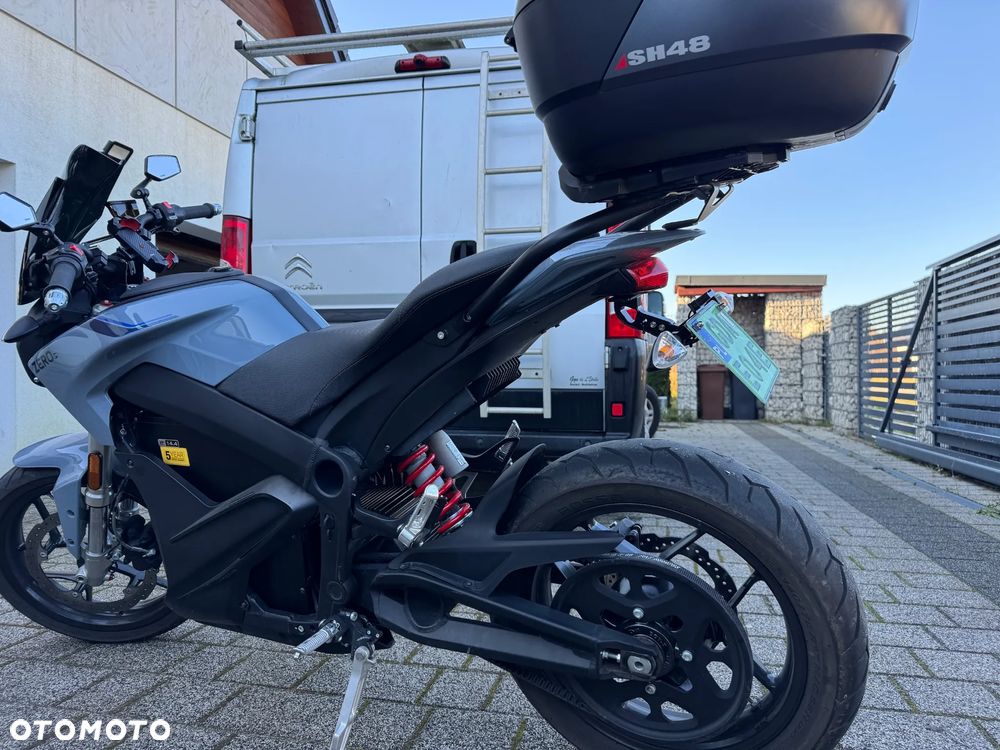 Zero S - 4