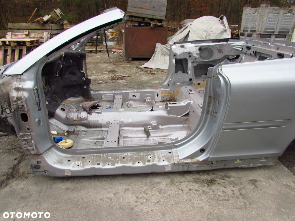 VOLVO C70 II 06-13 CWIARTKA BLOTNIK TYL LEWY 477 - 4