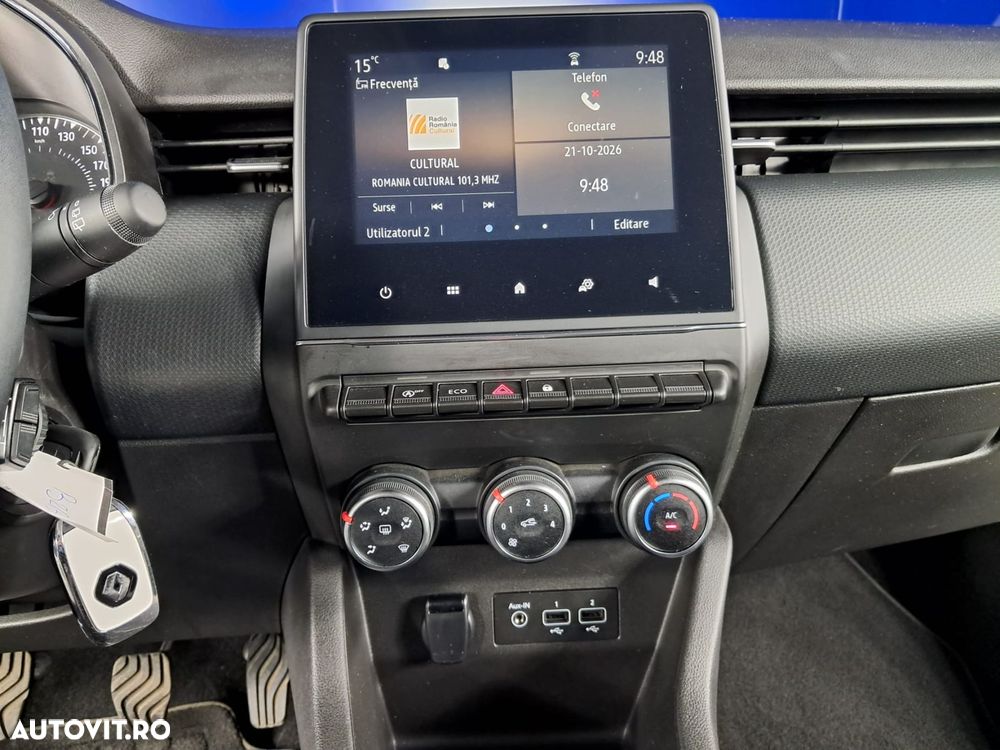 Renault Clio - 17