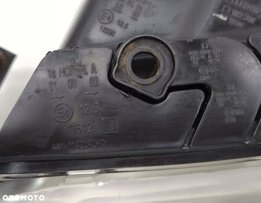 LAMPA LEWA PRZEDNIA LIFT VW PASSAT B5 3B0941015 - 3