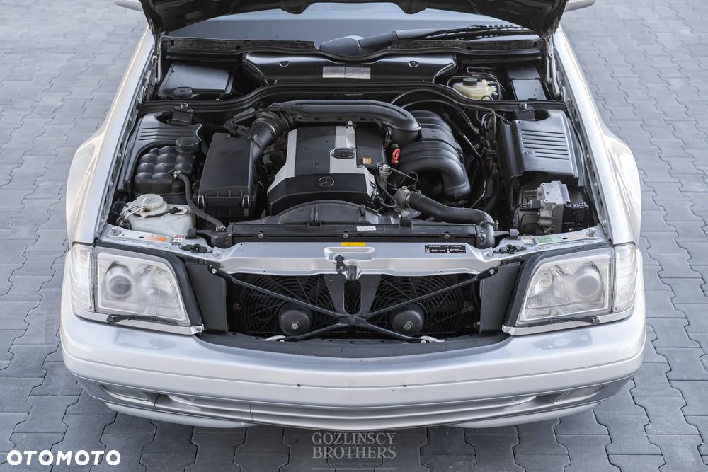 Mercedes-Benz SL 320 - 33