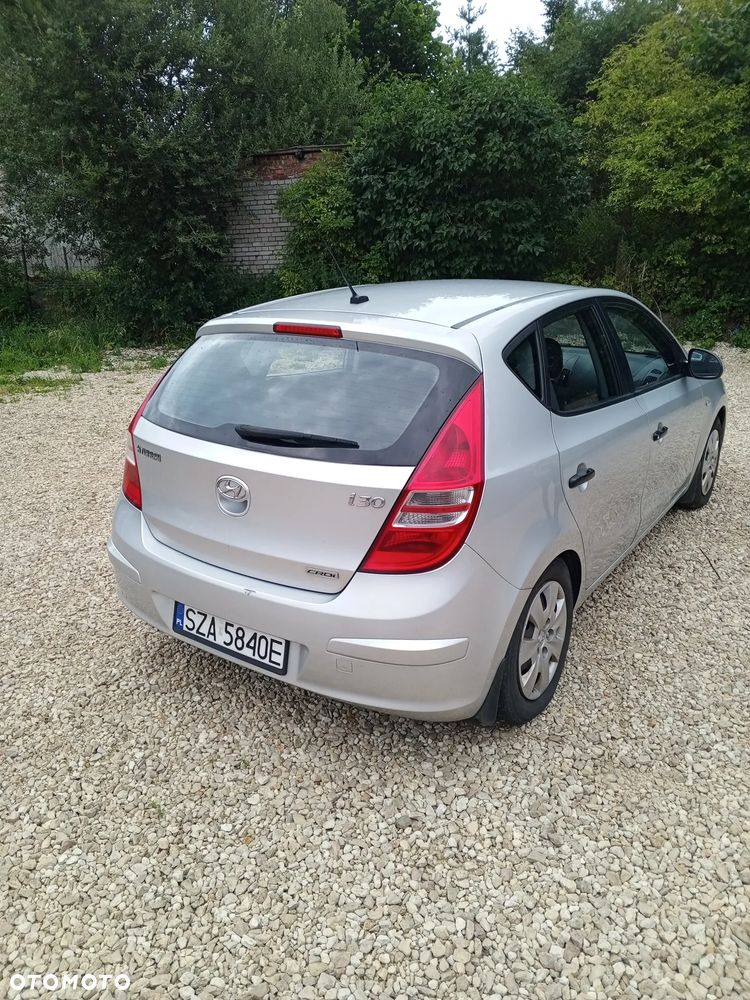 Hyundai i30 1.6 CRDi Classic - 3