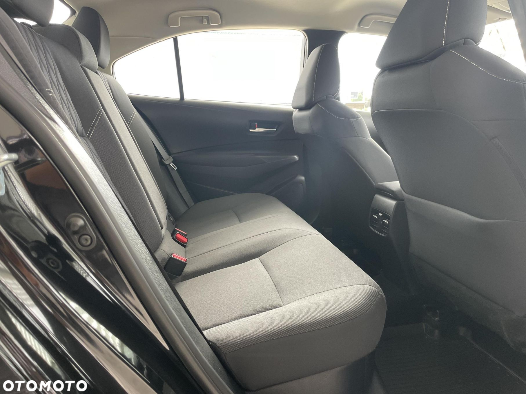 Toyota Corolla - 9