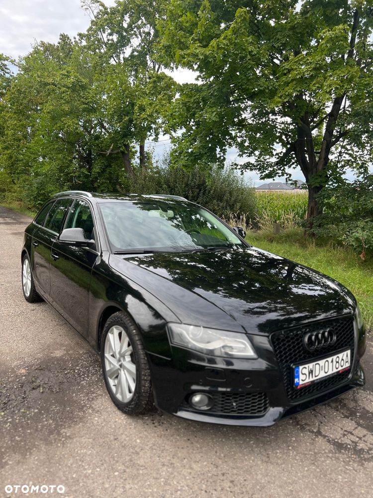 Audi A4 Avant - 4