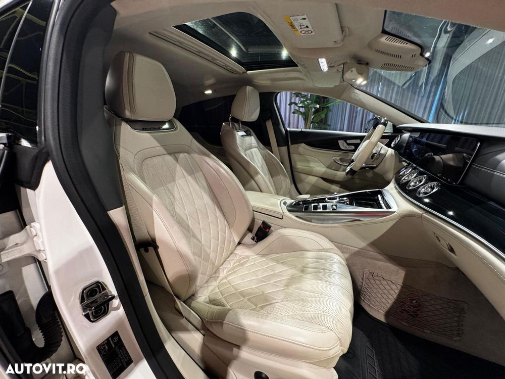 Mercedes-Benz AMG GT 4-door Coupe - 34