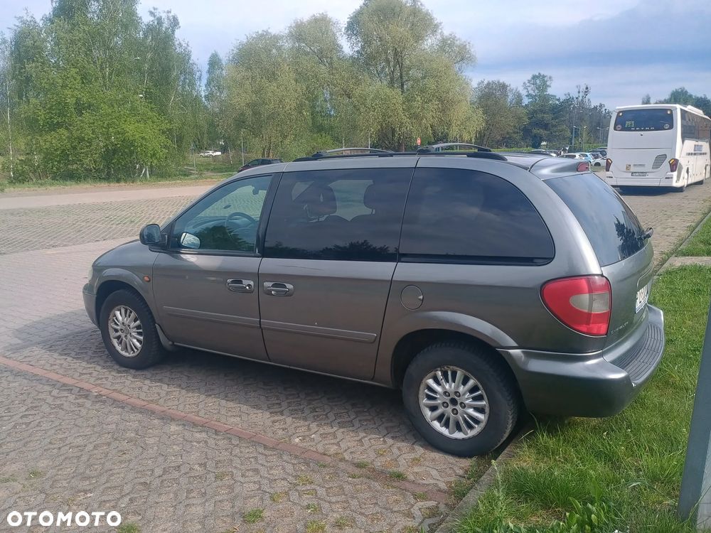 Chrysler Voyager 2.8 Executive SE CRD - 4