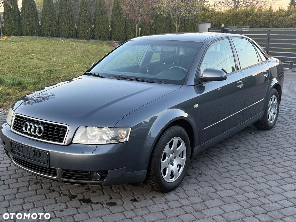 Audi A4 Limousine 2 - 1