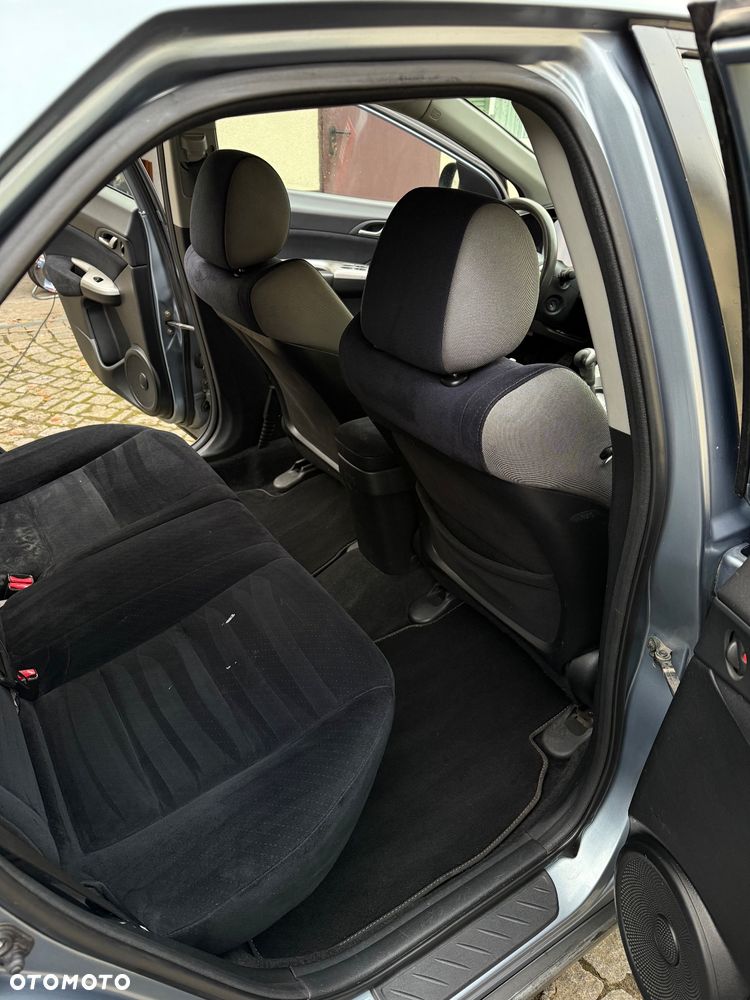 Honda Civic 1.8 Comfort - 17