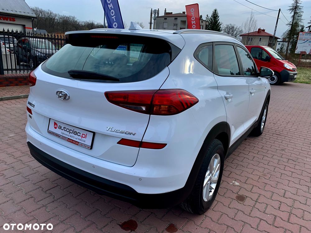 Hyundai Tucson 1.6 GDI BlueDrive Comfort 2WD - 10