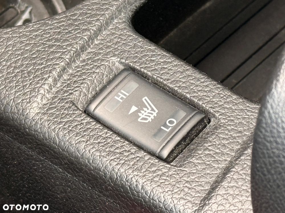 Nissan Qashqai 1.7 dCi 4x4 N-Connecta - 25