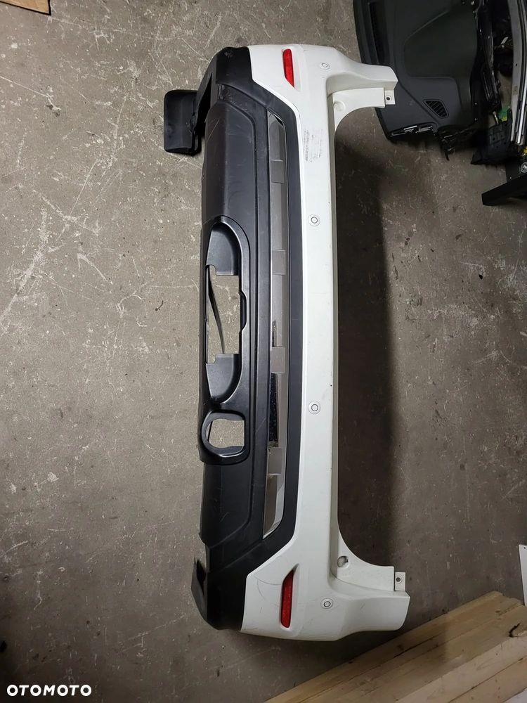 Nissan pathfinder r52 zderzak tyl - 1