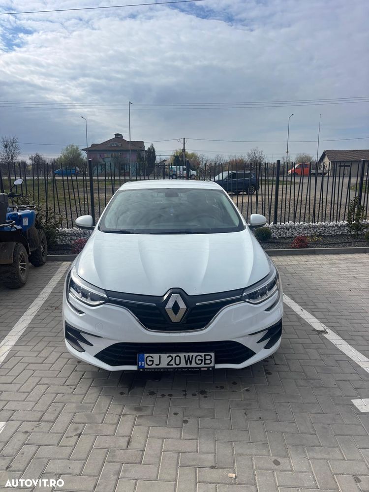 Renault Megane TCE 114 GPF Life - 4
