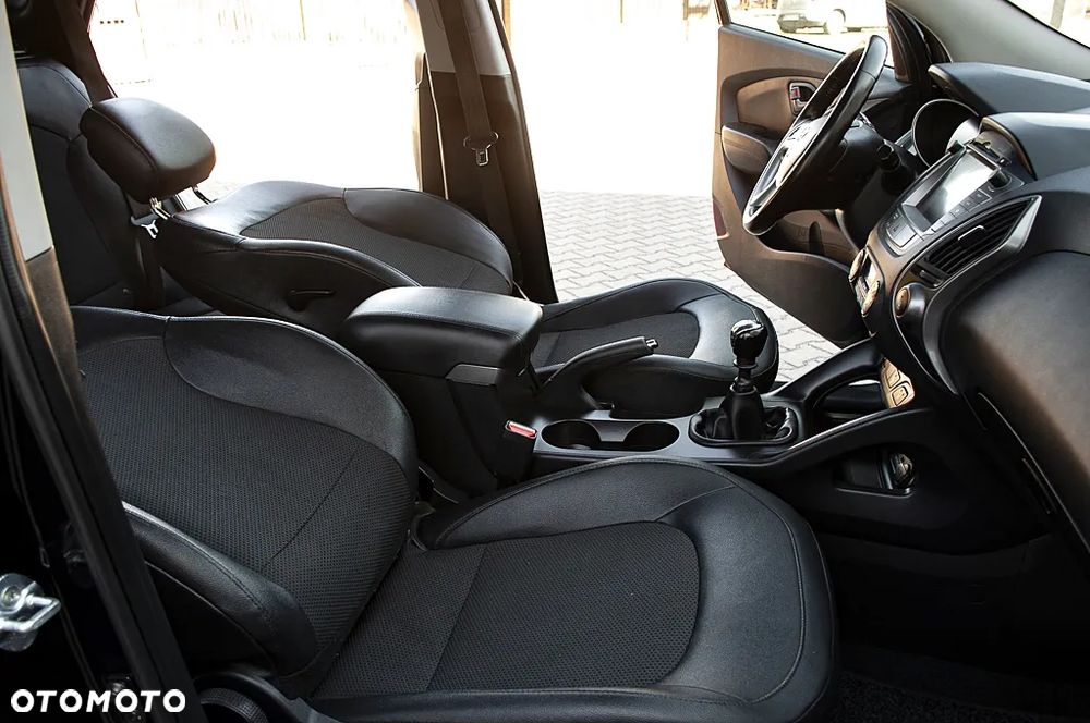 Hyundai ix35 2.0 CRDi 4WD Premium - 28