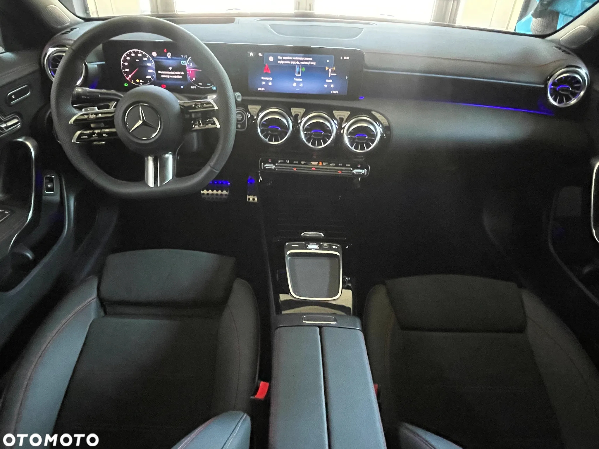 Mercedes-Benz CLA 200 AMG Line 7G-DCT - 8