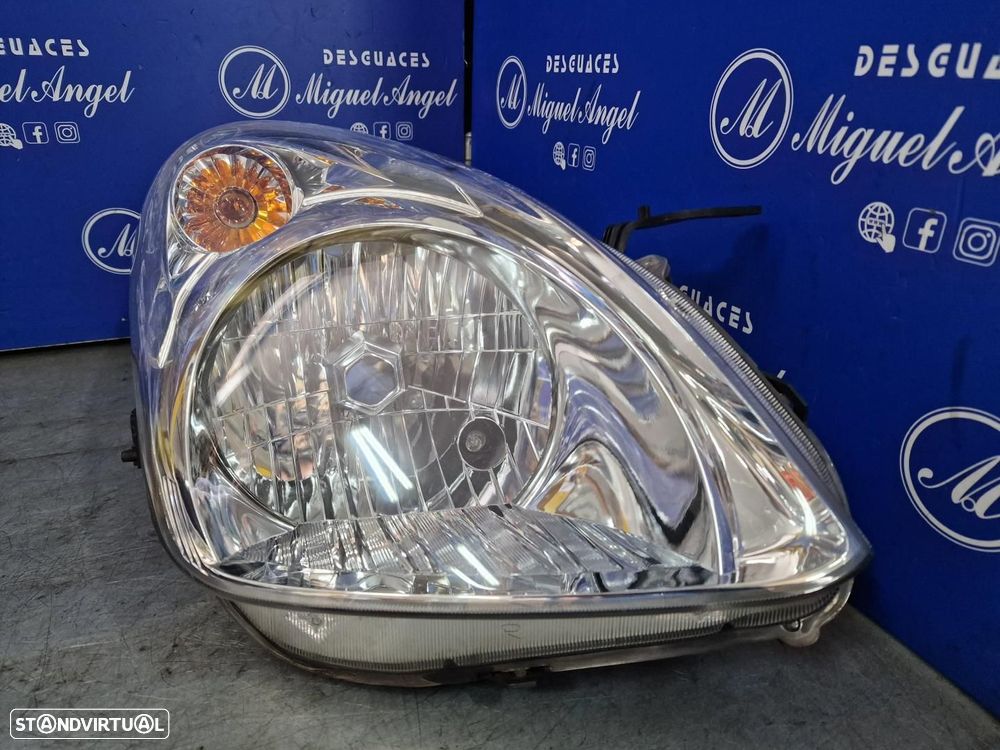 FAROL DIREITO NISSAN PIXO UAO - 4